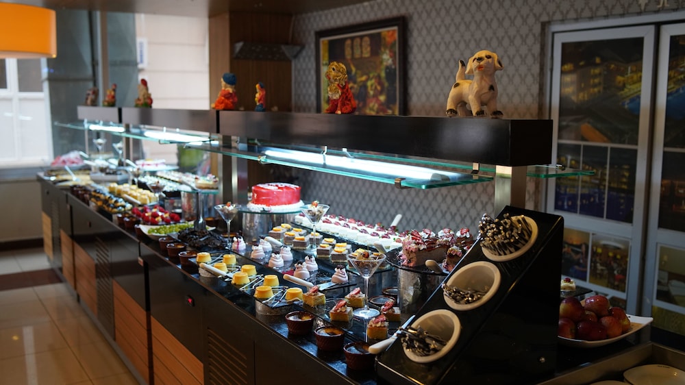 Aes Club Hotel — Restaurant & bars in Fethiye, Mugla