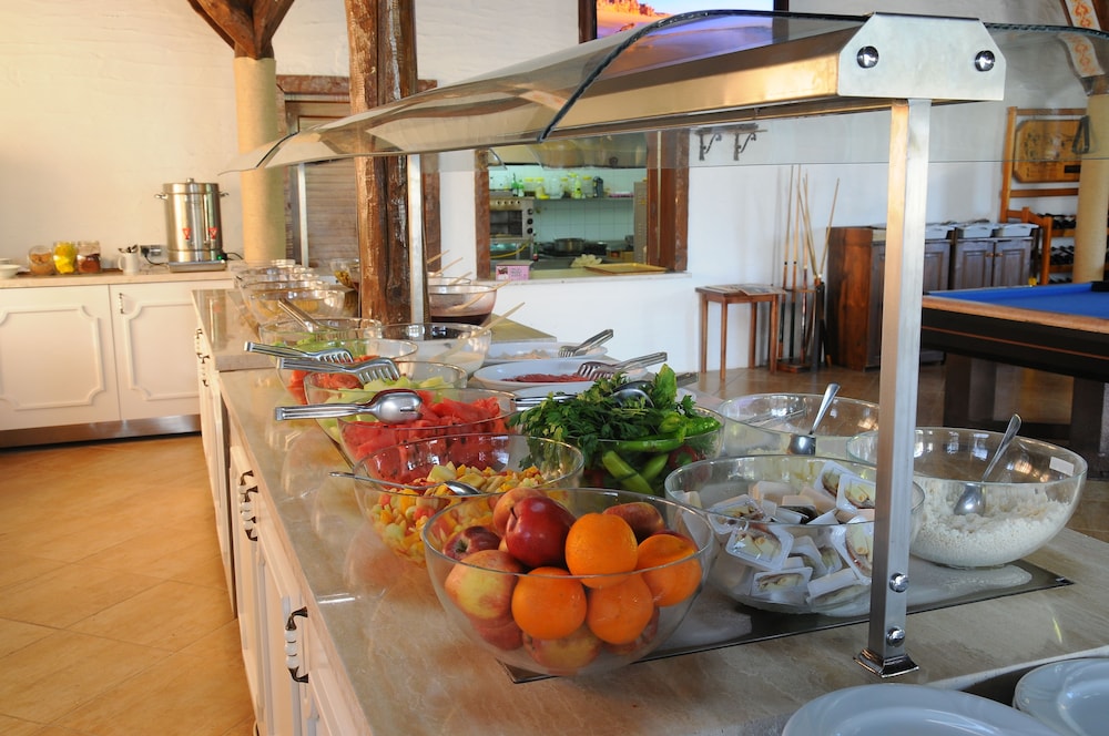 Sea Breeze Hotel & Apartments — Restaurant & bars in Fethiye, Mugla