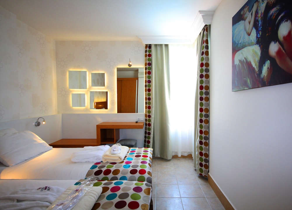 Calimera Sunpark Alanya — Hotel rooms in Alanya