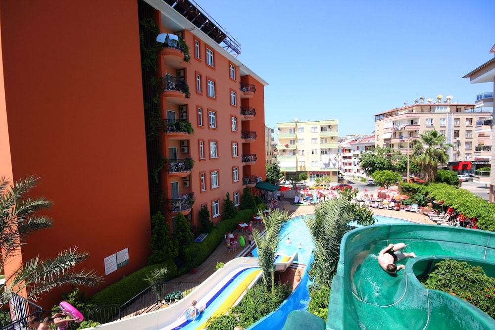 Calimera Sunpark Alanya — Attractions for children in Alanya