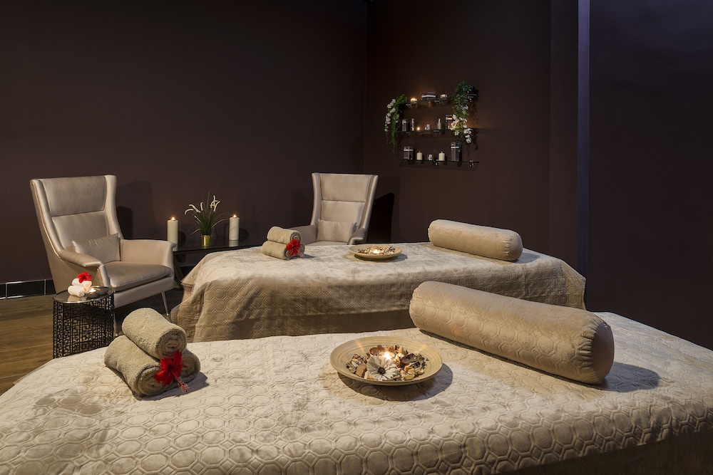 El Beso Adults Only At Ocean El Faro - All Inclusive — Hotel rooms in Uvero Alto, La Altagracia