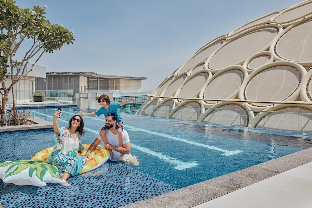 Rove Expo City — Swimming pool in Dubai