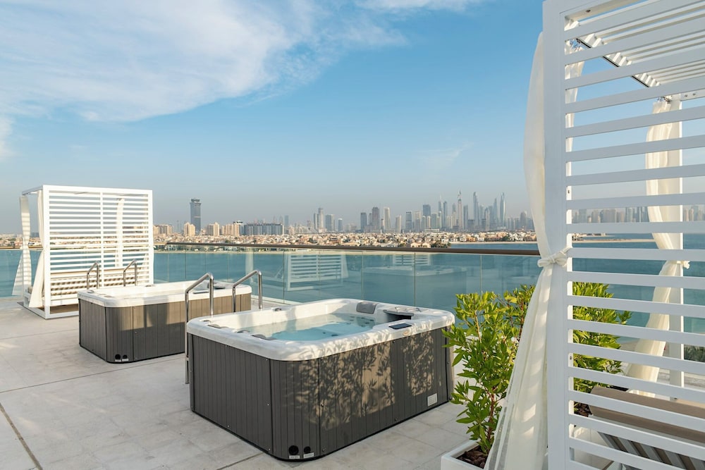 Th8 Palm Dubai Beach Resort, Vignette Collection by IHG — Spa in Dubai