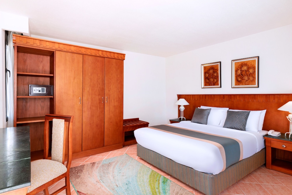 Albatros Sharm Resort - By Pickalbatros — Hotel rooms in Sharm El Sheikh, Red Sea