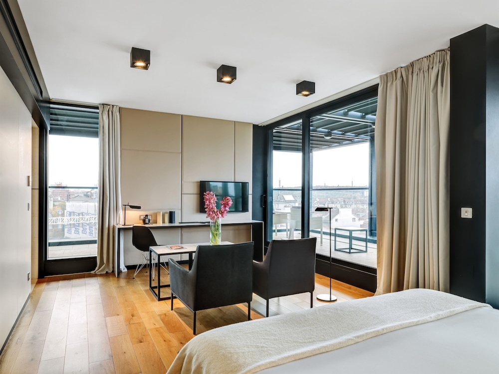 Sense Hotel Sofia, a Member of Design Hotels — Hotel rooms in Sofia, Sofia (province)