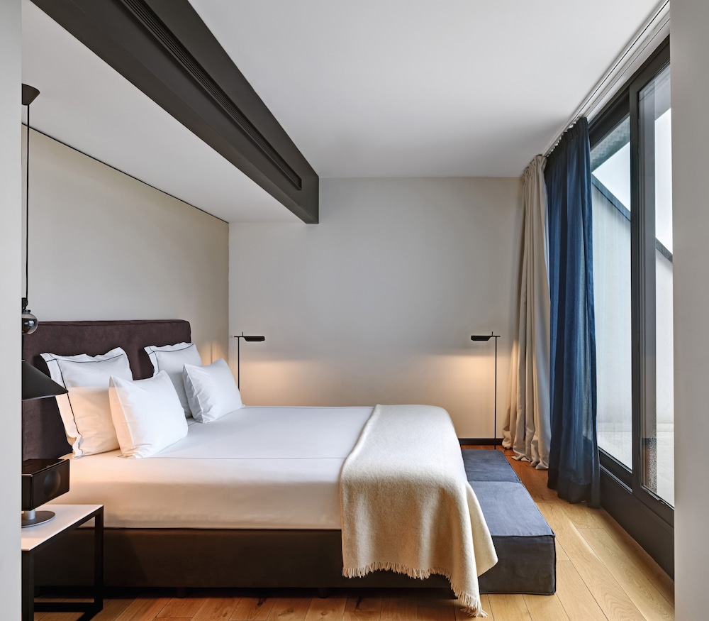 Sense Hotel Sofia, a Member of Design Hotels — Hotel rooms in Sofia, Sofia (province)