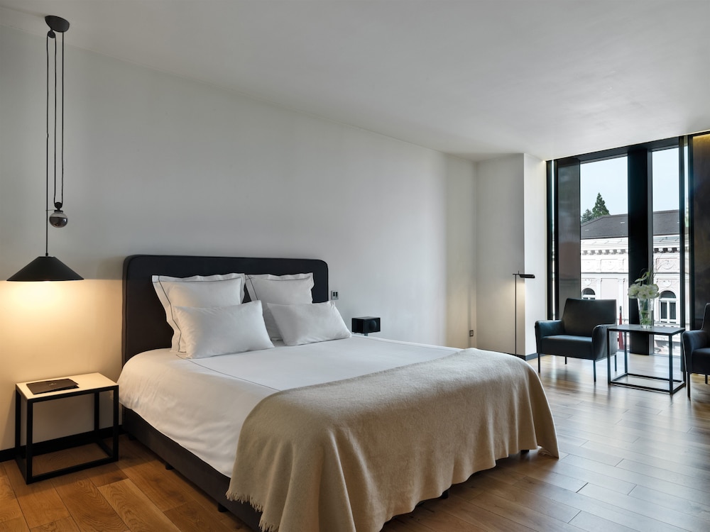Sense Hotel Sofia, a Member of Design Hotels — Hotel rooms in Sofia, Sofia (province)