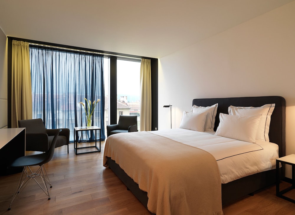 Sense Hotel Sofia, a Member of Design Hotels — Hotel rooms in Sofia, Sofia (province)