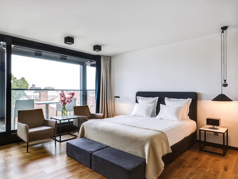 Sense Hotel Sofia, a Member of Design Hotels — Hotel rooms in Sofia, Sofia (province)
