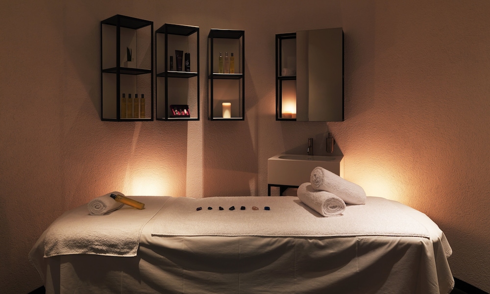 Sense Hotel Sofia, a Member of Design Hotels — Hotel rooms in Sofia, Sofia (province)