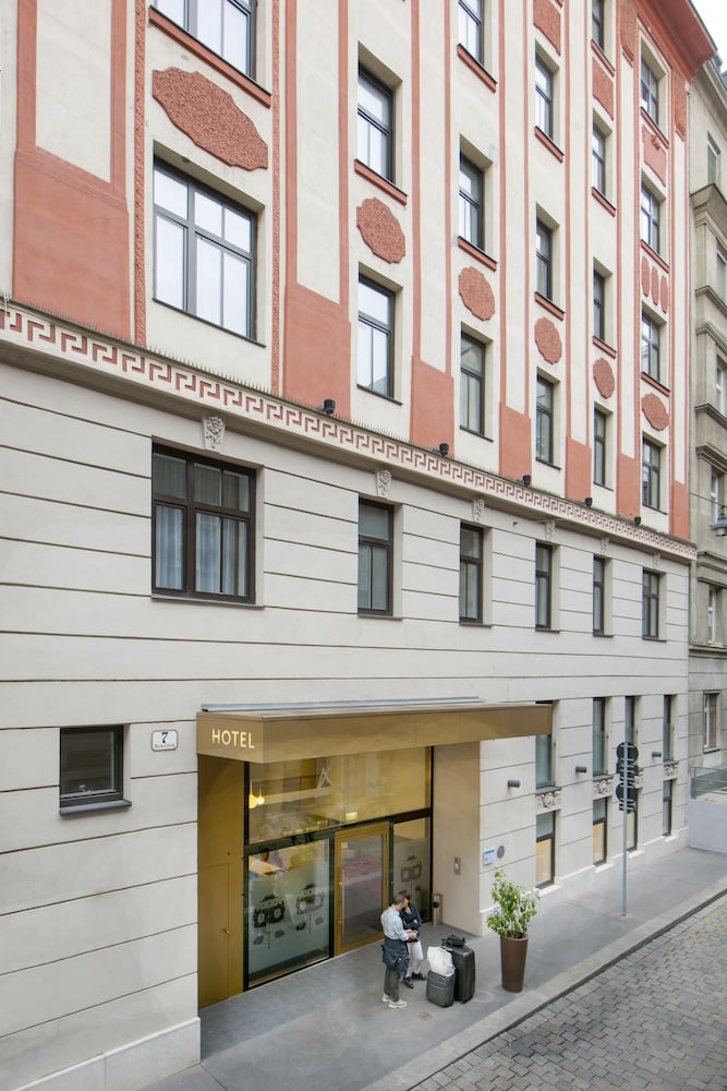 Alma Boutique Hotel - zdjęcie 2