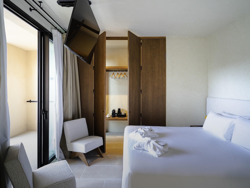 Mercure Benidorm — Hotel rooms in Benidorm, Valencian Community