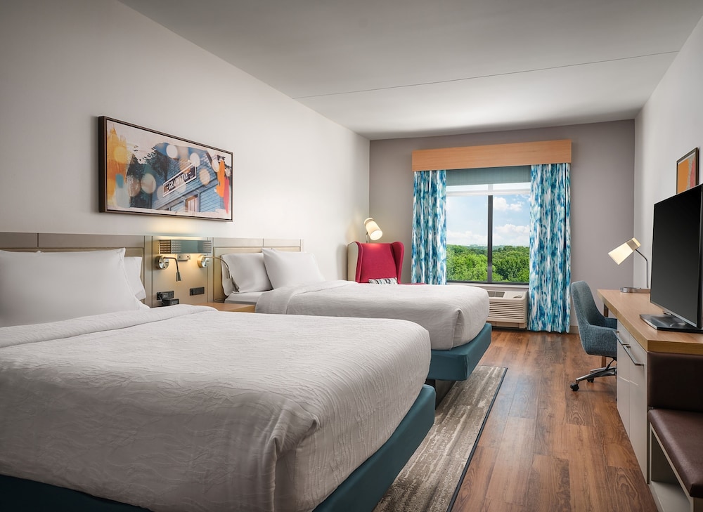 Hilton Garden Inn Grapevine at Silverlake Crossing — Hotel rooms in Grapevine, Texas