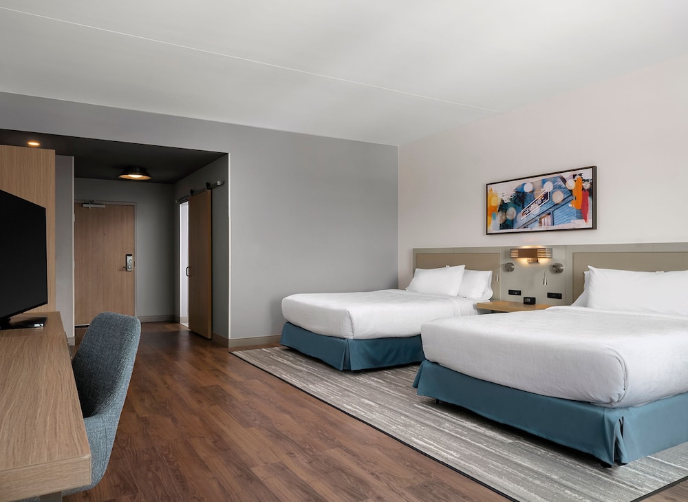 Hilton Garden Inn Grapevine at Silverlake Crossing — Hotel rooms in Grapevine, Texas