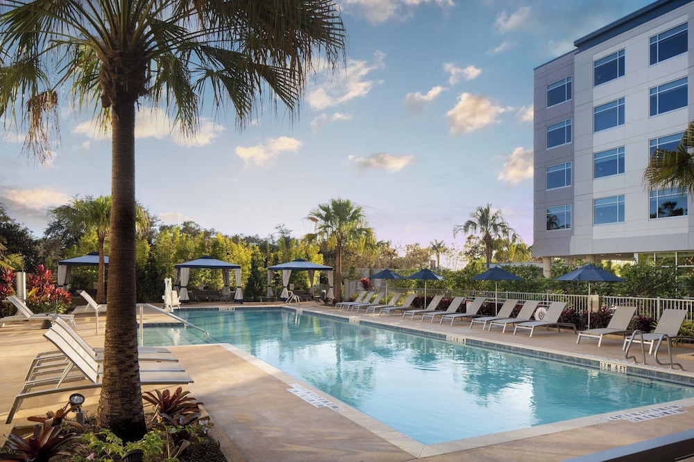 The Celeste Hotel, Orlando, a Tribute Portfolio Hotel — Main photo in Orlando, Florida
