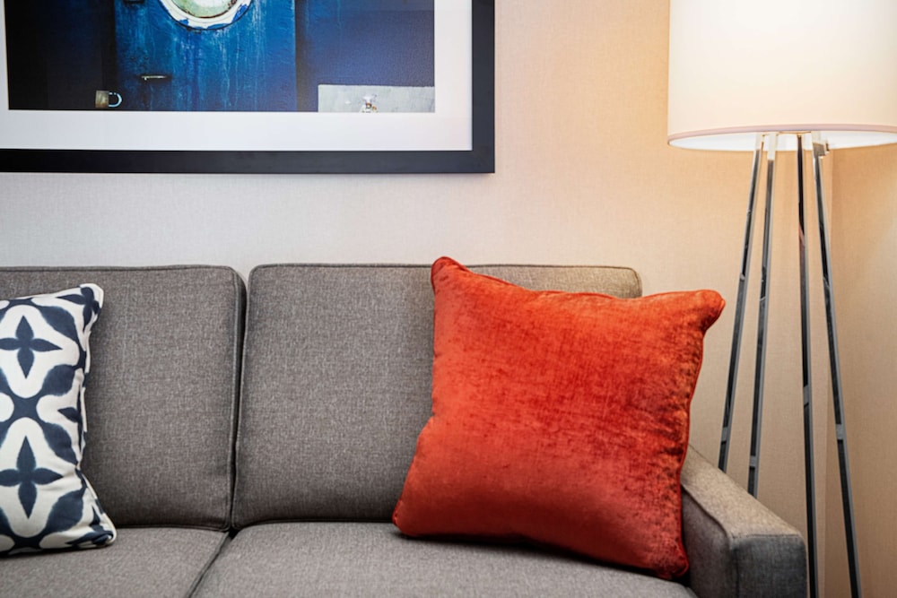 Homewood Suites by Hilton Boston Seaport District — Hotel rooms in Boston, Massachusetts