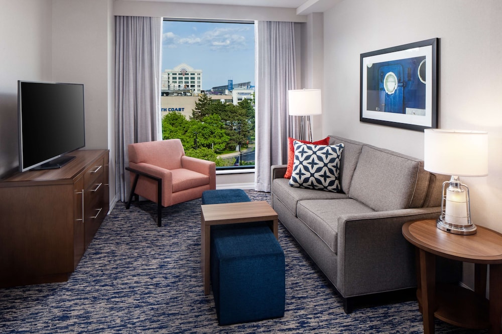Homewood Suites by Hilton Boston Seaport District — Hotel rooms in Boston, Massachusetts