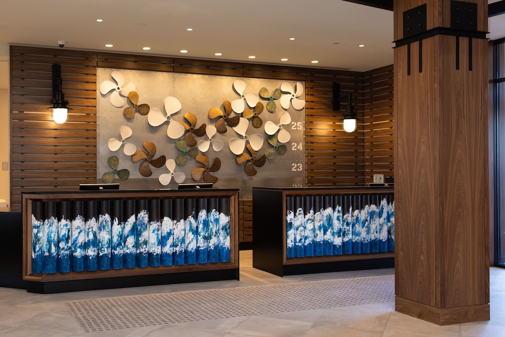 Homewood Suites by Hilton Boston Seaport District — Hotel building in Boston, Massachusetts