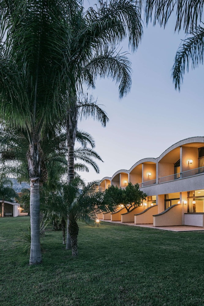 MClub Alicudi — Hotel building in Sciacca, Sicily