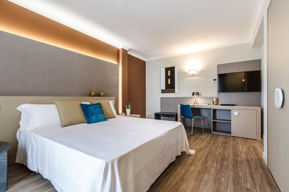 SEAWATER HOTEL BIO & BEAUTY SPA — Hotel rooms in Marsala, Sicily