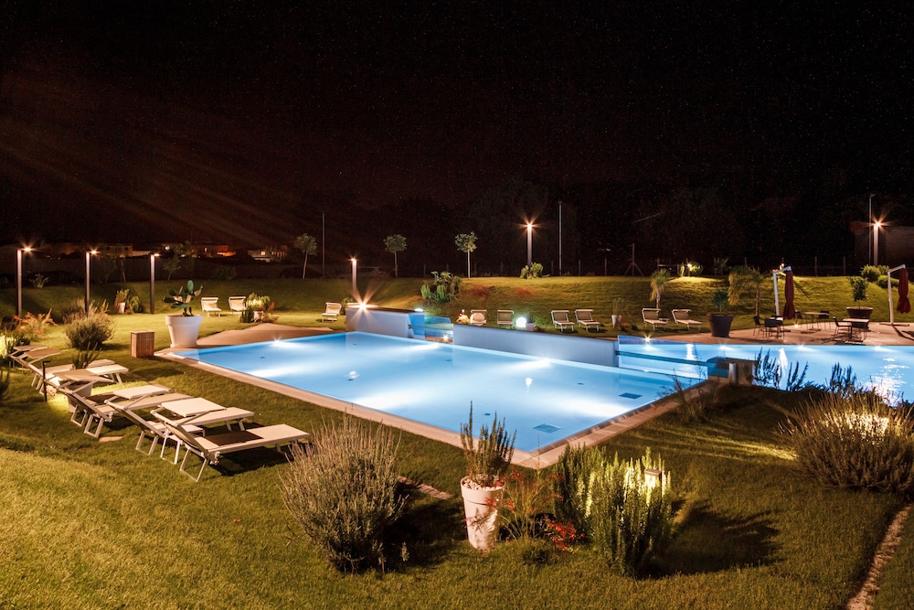 SEAWATER HOTEL BIO & BEAUTY SPA — Swimming pool in Marsala, Sicily