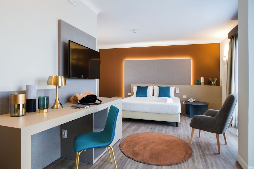 SEAWATER HOTEL BIO & BEAUTY SPA — Hotel rooms in Marsala, Sicily