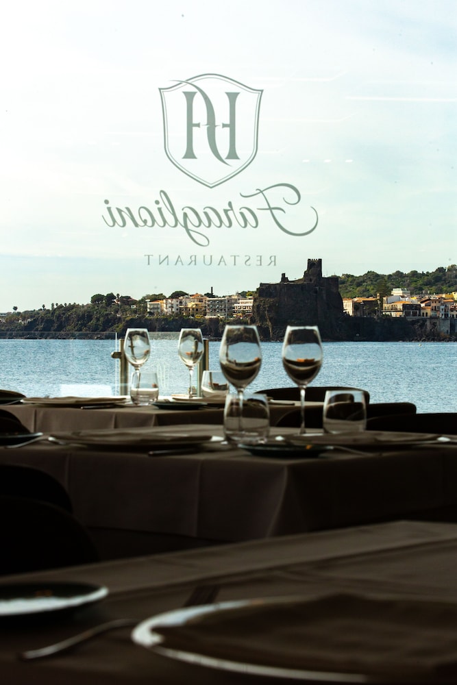 Grand Hotel Faraglioni — Restaurant & bars in Aci Castello, Sicily