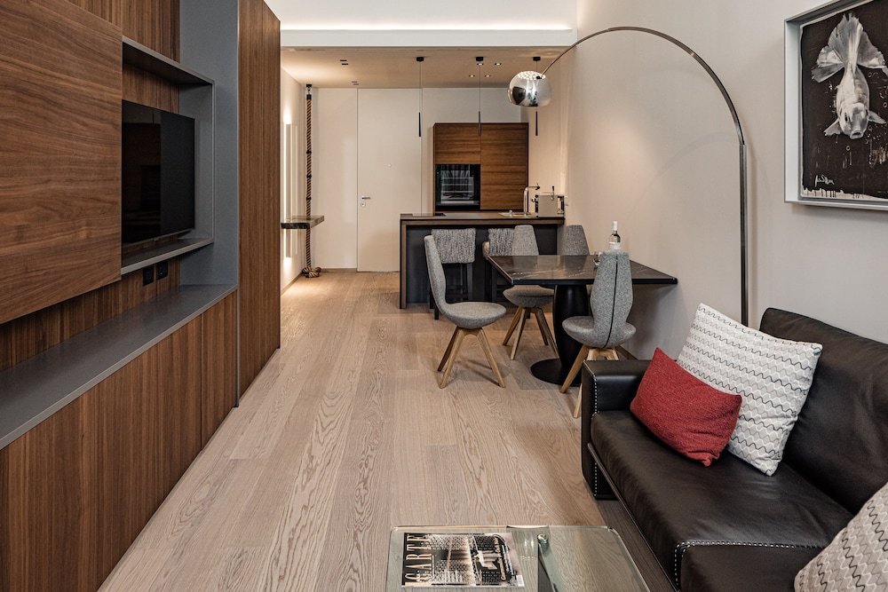 ARIA Retreat & SPA - The Leading Hotels of the World — Hotel rooms in Porlezza, Lombardy