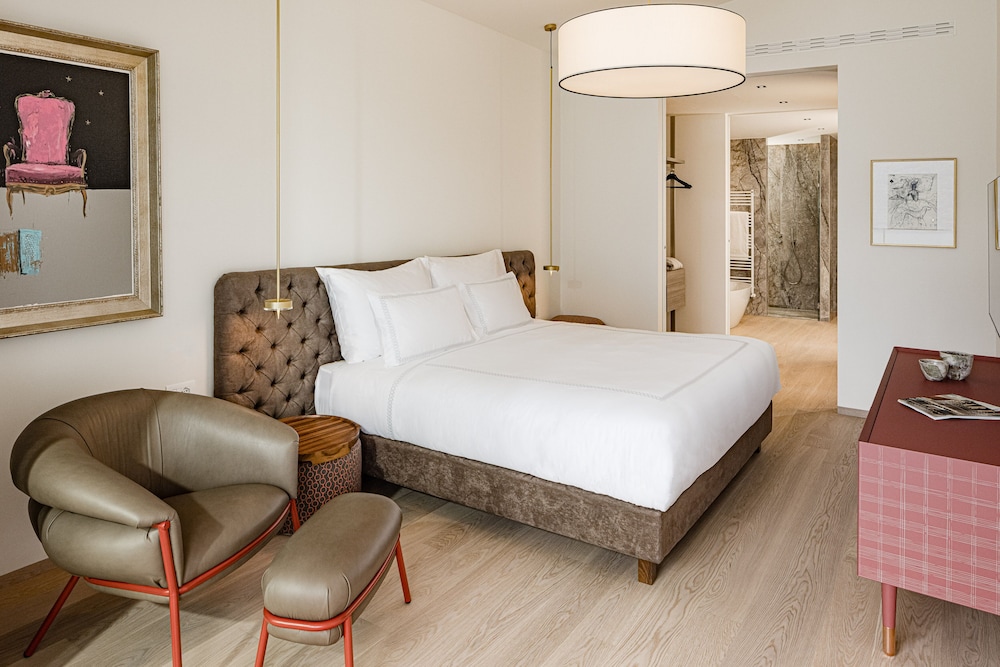 ARIA Retreat & SPA - The Leading Hotels of the World — Hotel rooms in Porlezza, Lombardy