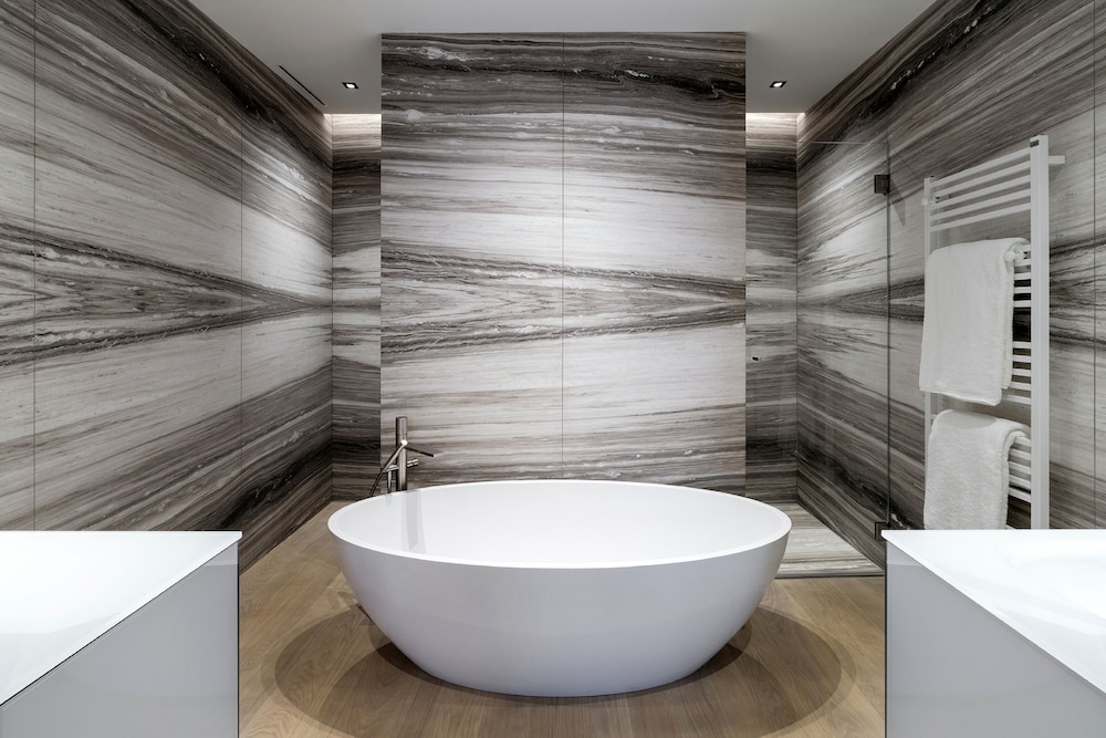ARIA Retreat & SPA - The Leading Hotels of the World — Hotel rooms in Porlezza, Lombardy