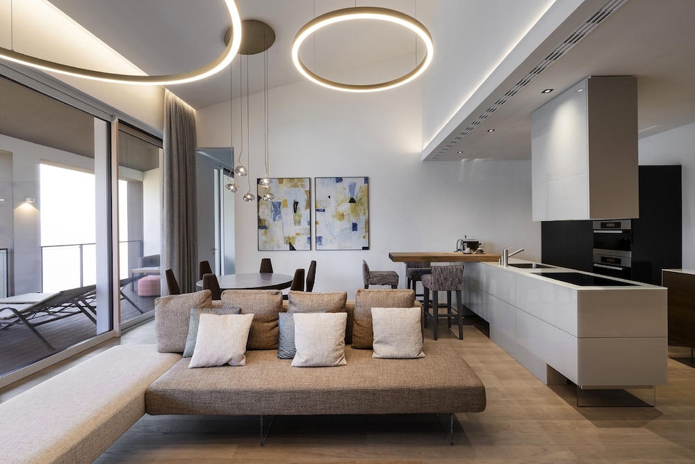 ARIA Retreat & SPA - The Leading Hotels of the World — Hotel rooms in Porlezza, Lombardy