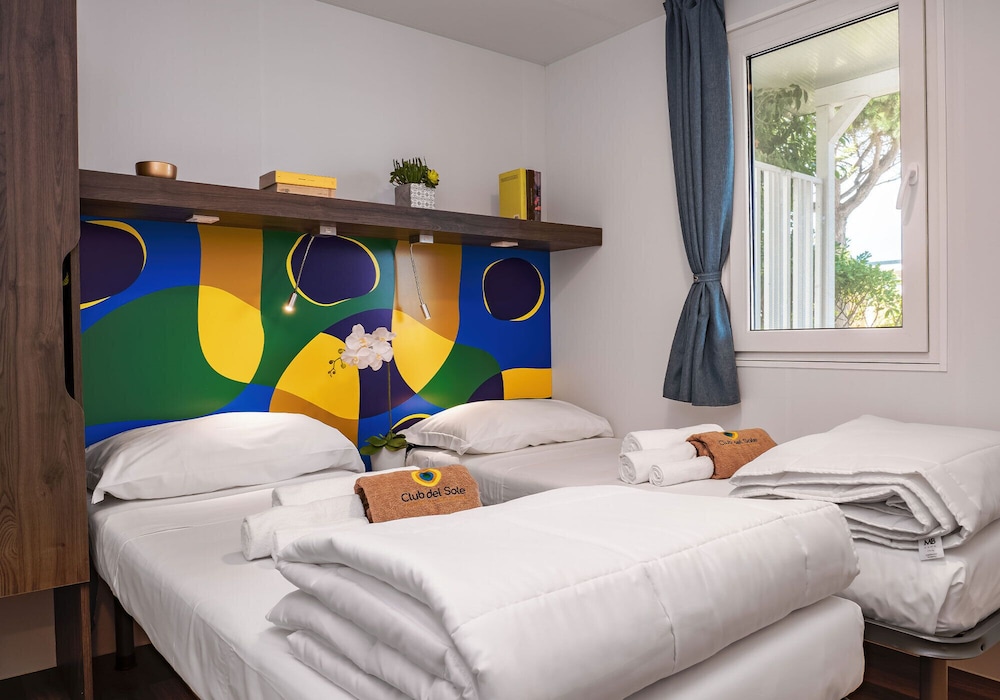 Club Del Sole Jesolo Family Resort — Hotel rooms in Jesolo, Veneto