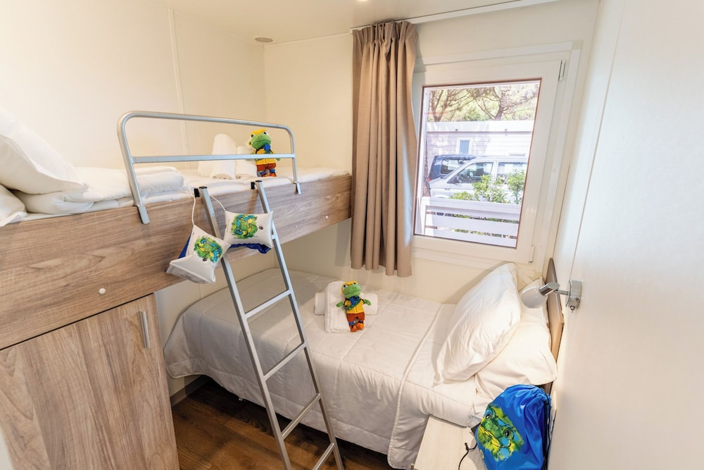 Club Del Sole Jesolo Family Resort — Hotel rooms in Jesolo, Veneto