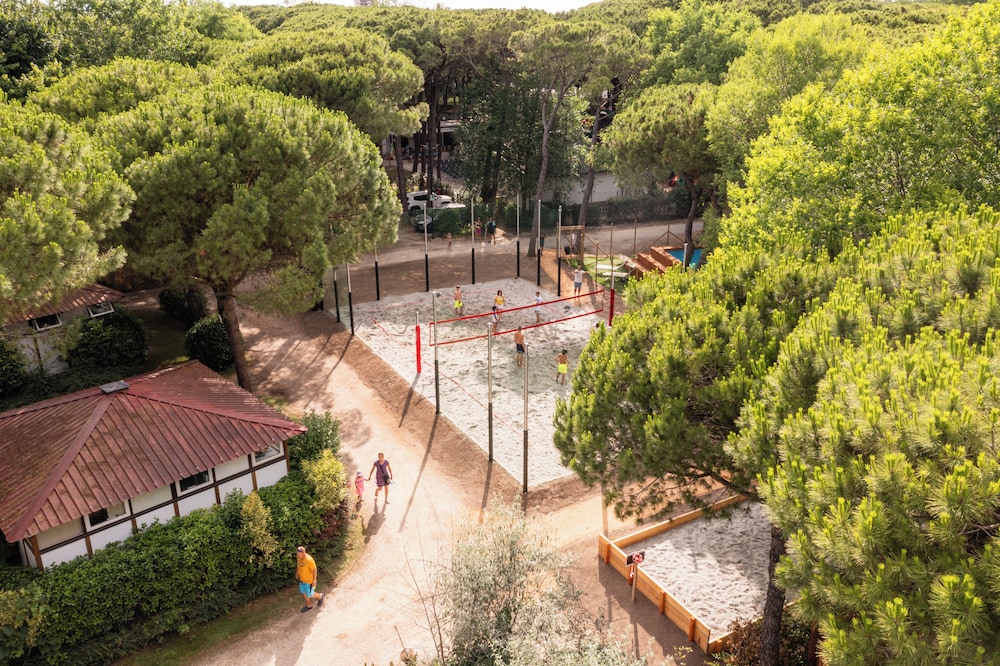 Club Del Sole Jesolo Family Resort — Sports & recreation in Jesolo, Veneto