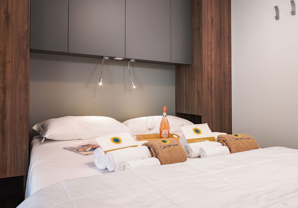 Club Del Sole Jesolo Family Resort — Hotel rooms in Jesolo, Veneto