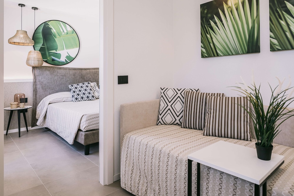 Mangia's Himera Resort — Hotel rooms in Campofelice di Roccella, Sicily