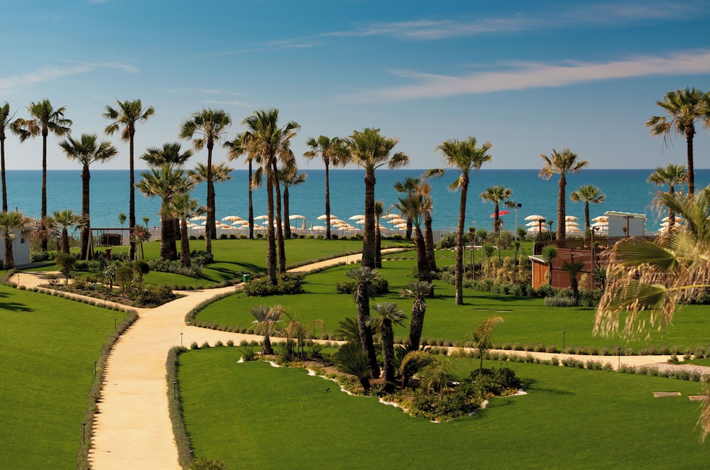 Mangia's Himera Resort — Beach in Campofelice di Roccella, Sicily