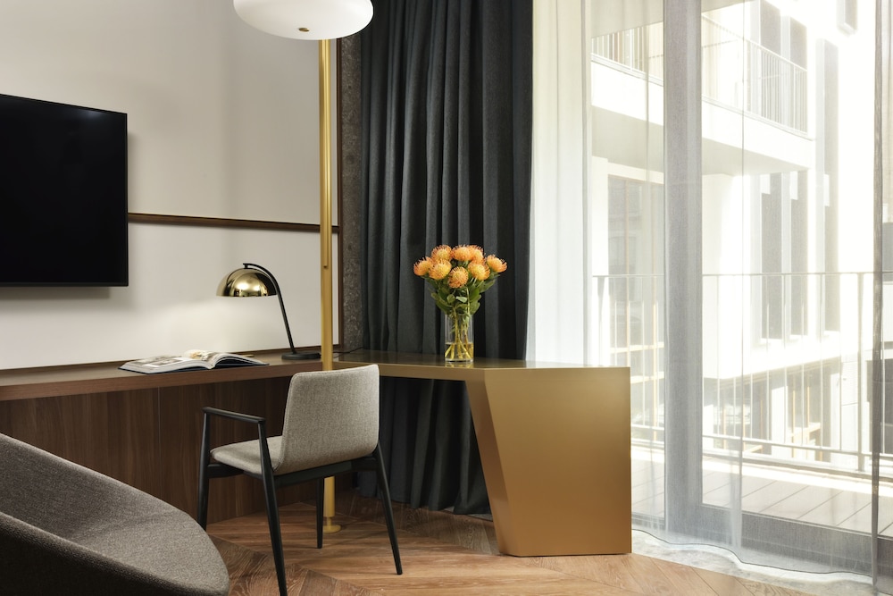 Milano Verticale | UNA Esperienze | Preferred Hotels and Resorts — Hotel rooms in Milan, Lombardy