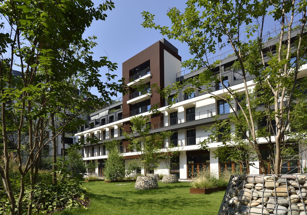 Milano Verticale | UNA Esperienze | Preferred Hotels and Resorts — Hotel building in Milan, Lombardy