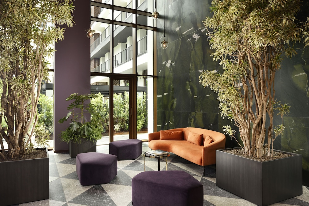 Milano Verticale | UNA Esperienze | Preferred Hotels and Resorts — Hotel building in Milan, Lombardy