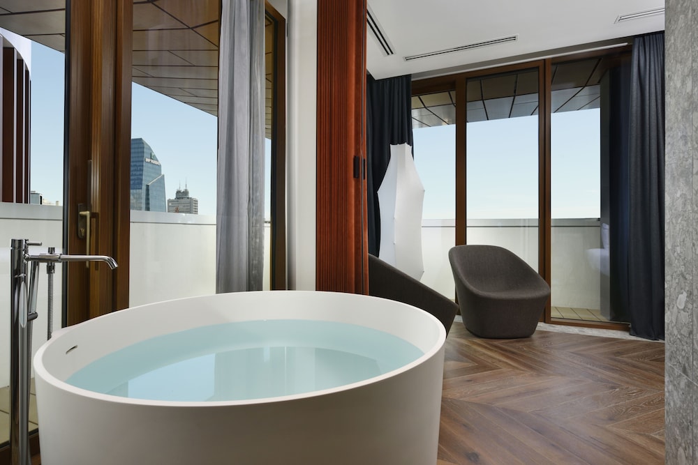 Milano Verticale | UNA Esperienze | Preferred Hotels and Resorts — Hotel rooms in Milan, Lombardy