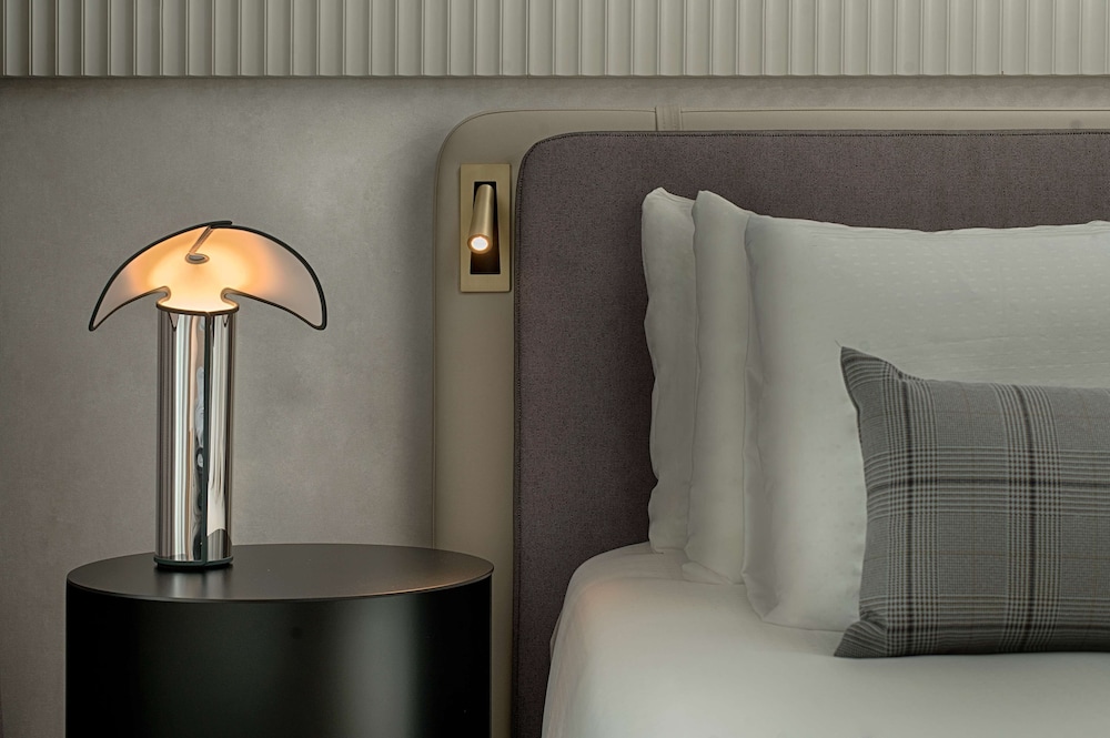 NH Collection Milano City Life — Hotel rooms in Milan, Lombardy