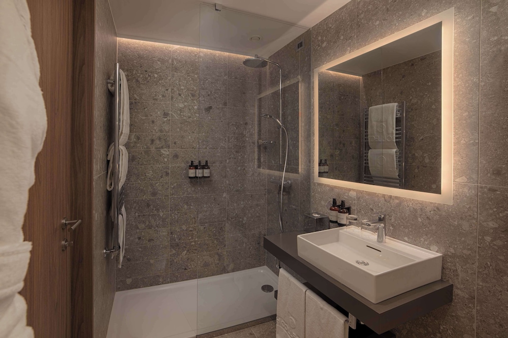 NH Collection Milano City Life — Hotel rooms in Milan, Lombardy