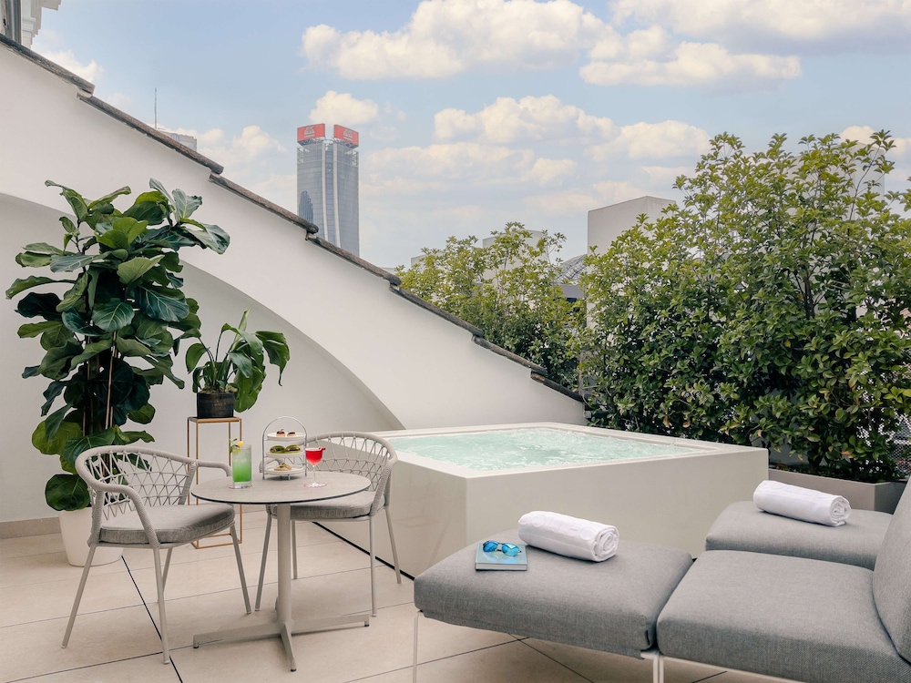 NH Collection Milano City Life — Spa in Milan, Lombardy
