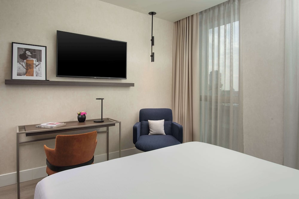 NH Collection Milano City Life — Hotel rooms in Milan, Lombardy