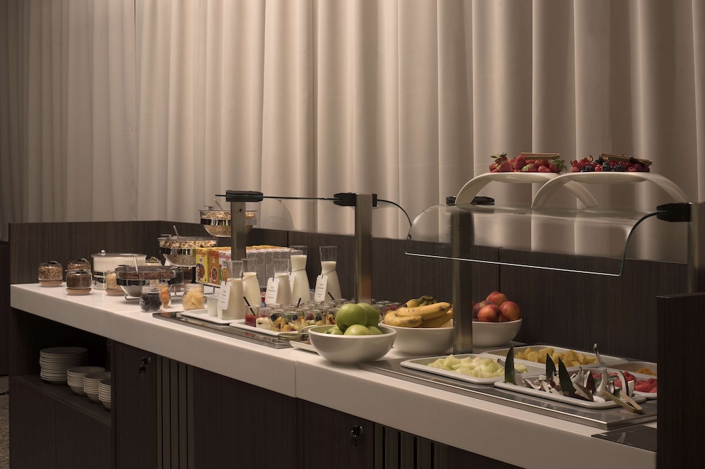 NH Collection Milano City Life — Restaurant & bars in Milan, Lombardy