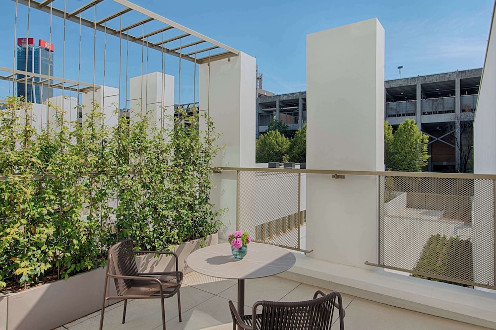 NH Collection Milano City Life — Hotel building in Milan, Lombardy