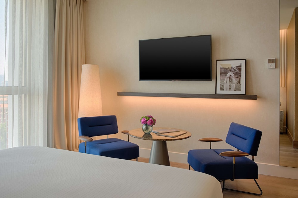 NH Collection Milano City Life — Hotel rooms in Milan, Lombardy