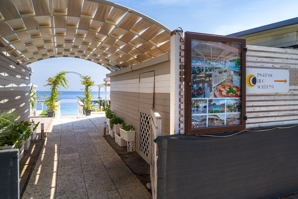 Hotel Rivage Taormina — Beach in Taormina, Sicily