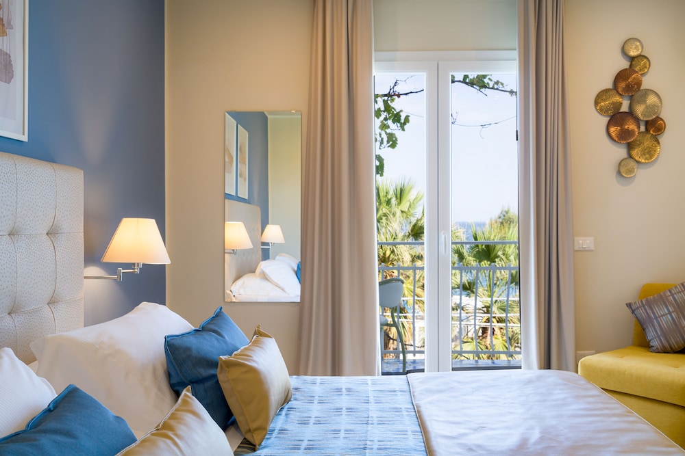Hotel Rivage Taormina — Hotel rooms in Taormina, Sicily